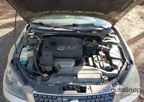 2006 Nissan Altima 2.5 S from USA, damaged, VIN 1N4AL11DX6C247462